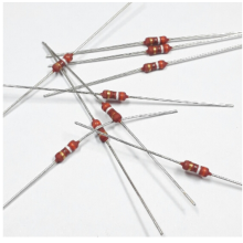 RESISTOR 1W 0,82R CARVÃO