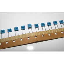 100X CAPACITOR POLIESTER 5,6NF 63VAC 5N6K63